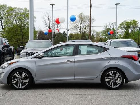 Used 2016 Hyundai Elantra Limited FWD image 4