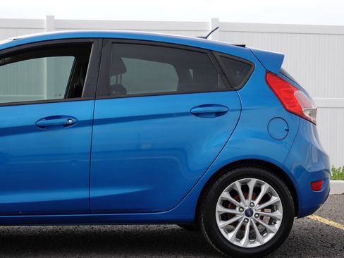 Used 2014 Ford Fiesta SE w/ Equipment Group 201A FWD image 18