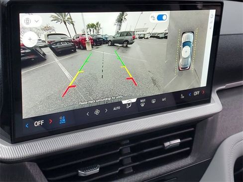 Used 2025 Ford Explorer Platinum w/ Ultimate Package image 28