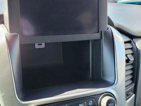 Used 2018 Chevrolet Tahoe LS image 22