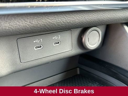 Used 2025 Nissan Rogue SV image 19