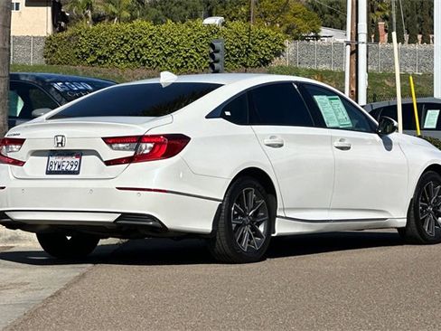 Certified 2021 Honda Accord EX-L image 5