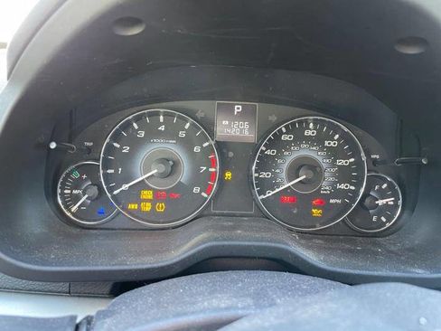 Used 2010 Subaru Legacy 2.5i Premium image 38