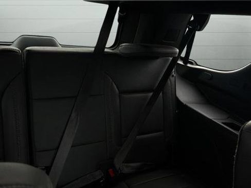 Used 2021 GMC Yukon Denali image 12