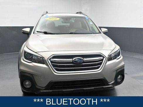 Used 2018 Subaru Outback 2.5i Premium image 4