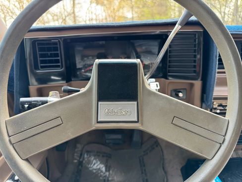 Used 1987 GMC Caballero image 11