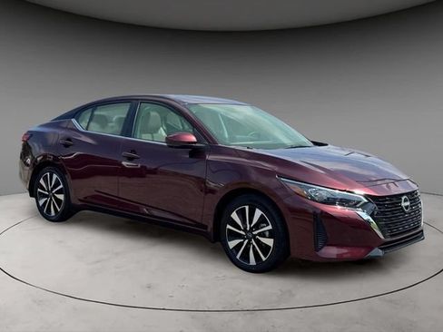 Certified 2025 Nissan Sentra SV w/ SV Premium Package FWD image 3