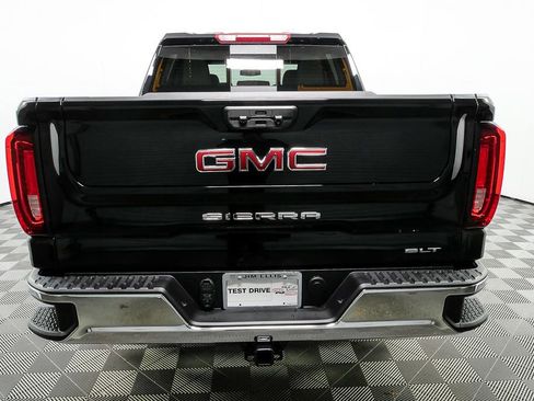 New 2026 GMC Sierra 1500 SLT w/ SLT Convenience Package image 30