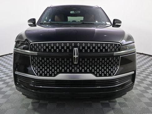 New 2026 Lincoln Navigator L Reserve AWD/4WD image 10