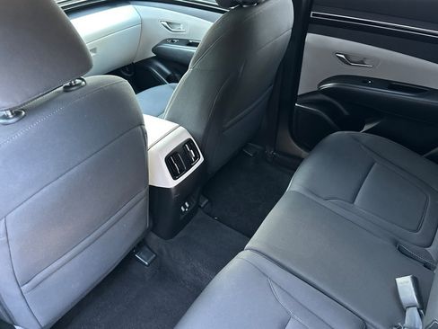 Used 2023 Hyundai Tucson SEL image 12