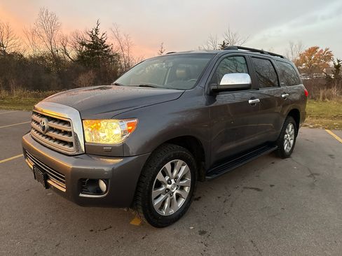 Used 2012 Toyota Sequoia Limited image 1