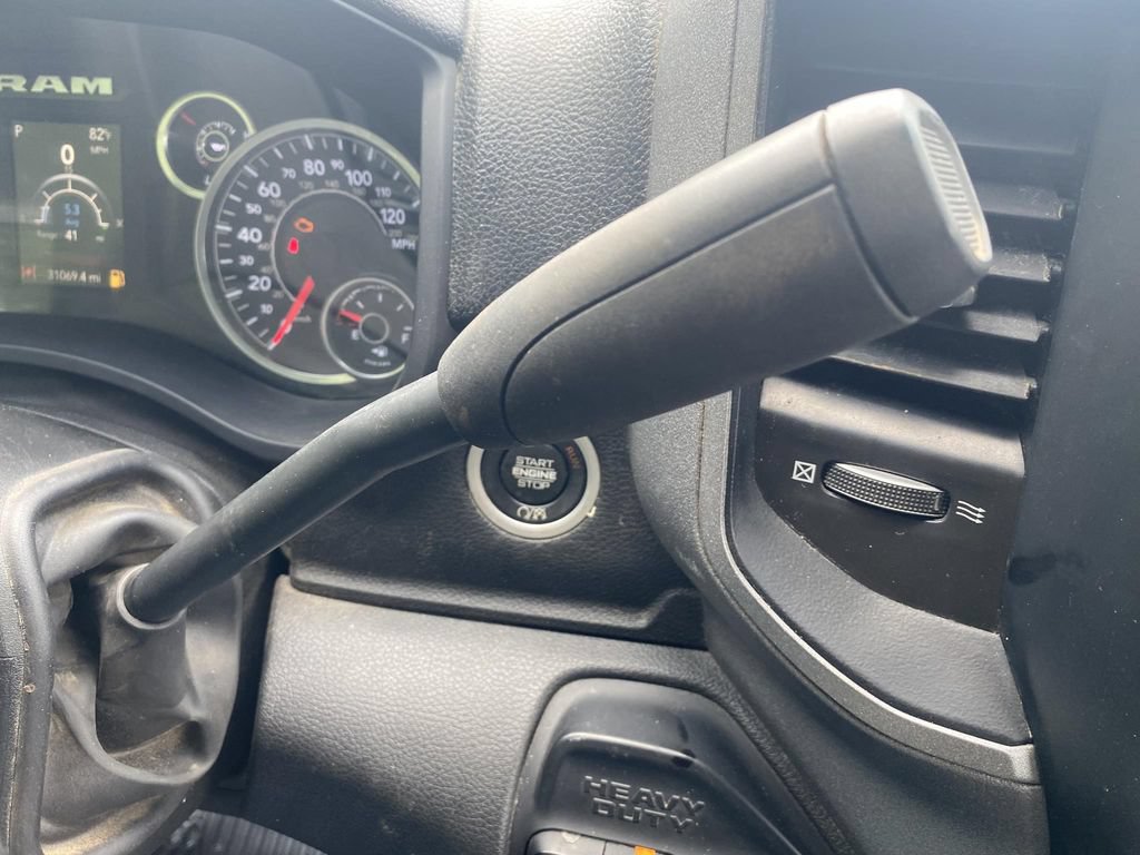 Used 2024 RAM 5500 Tradesman w/ Chrome Appearance Group AWD/4WD image 22