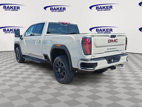 New 2026 GMC Sierra 3500 AT4 w/ Technology Package AWD/4WD image 7