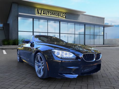 Used 2013 BMW M6 Convertible image 1
