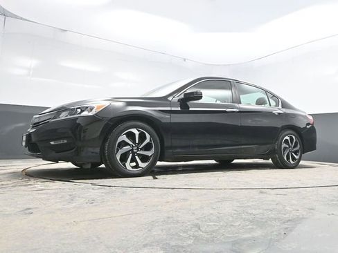 Used 2017 Honda Accord EX-L image 28