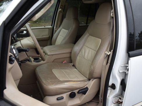 Used 2006 Ford Expedition Eddie Bauer image 3