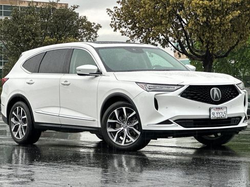Used 2024 Acura MDX SH-AWD w/ Technology Package image 2