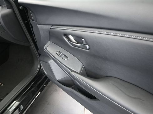 Used 2025 Nissan Sentra S FWD image 22