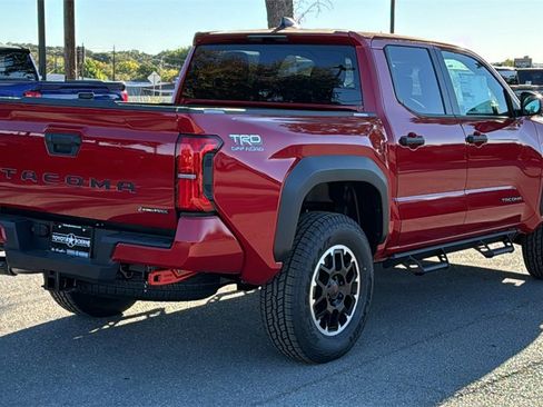 New 2025 Toyota Tacoma TRD Off-Road image 9