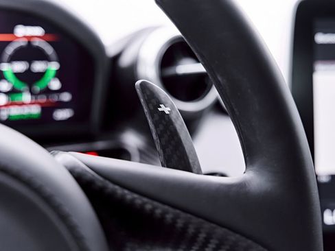Used 2019 McLaren Senna RWD image 77