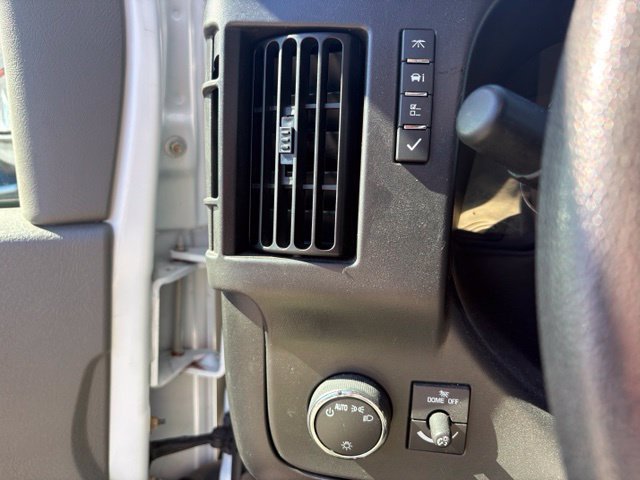 Used 2025 Chevrolet Express 2500 w/ Driver Convenience Package RWD image 34