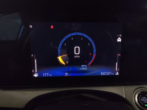 Used 2025 Chevrolet Trax LT FWD image 23