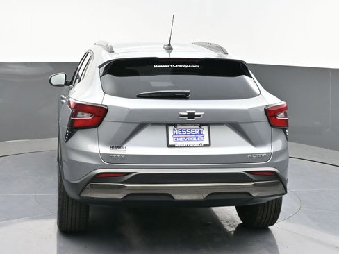 New 2026 Chevrolet Trax ACTIV FWD image 6