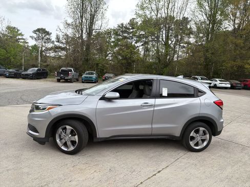 Used 2022 Honda HR-V LX image 6
