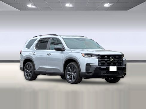 New 2026 Honda Pilot Sport image 6