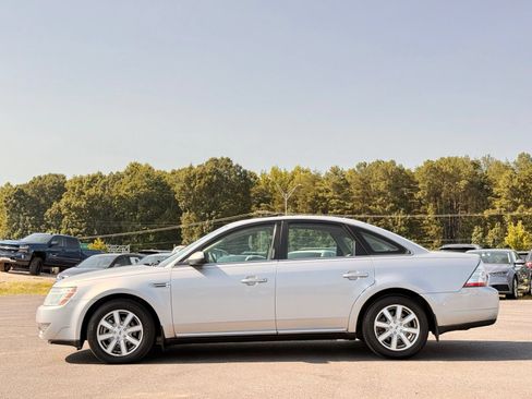 Used 2008 Ford Taurus SEL FWD image 8