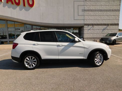 Used 2013 BMW X3 xDrive28i AWD/4WD image 4