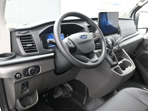 New 2026 Ford Transit 250 148 Medium Roof w/ Load Area Protection Package RWD image 11