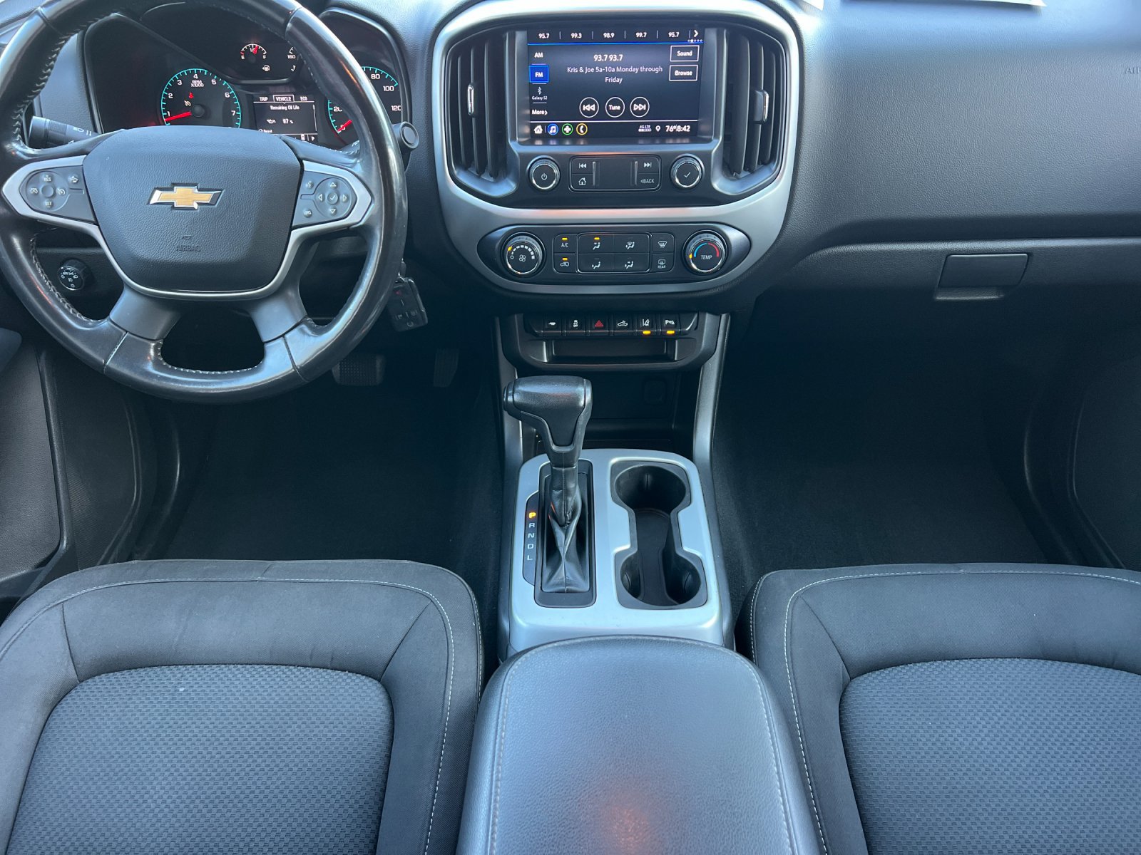 Used 2021 Chevrolet Colorado LT w/ Safety Package RWD image 13