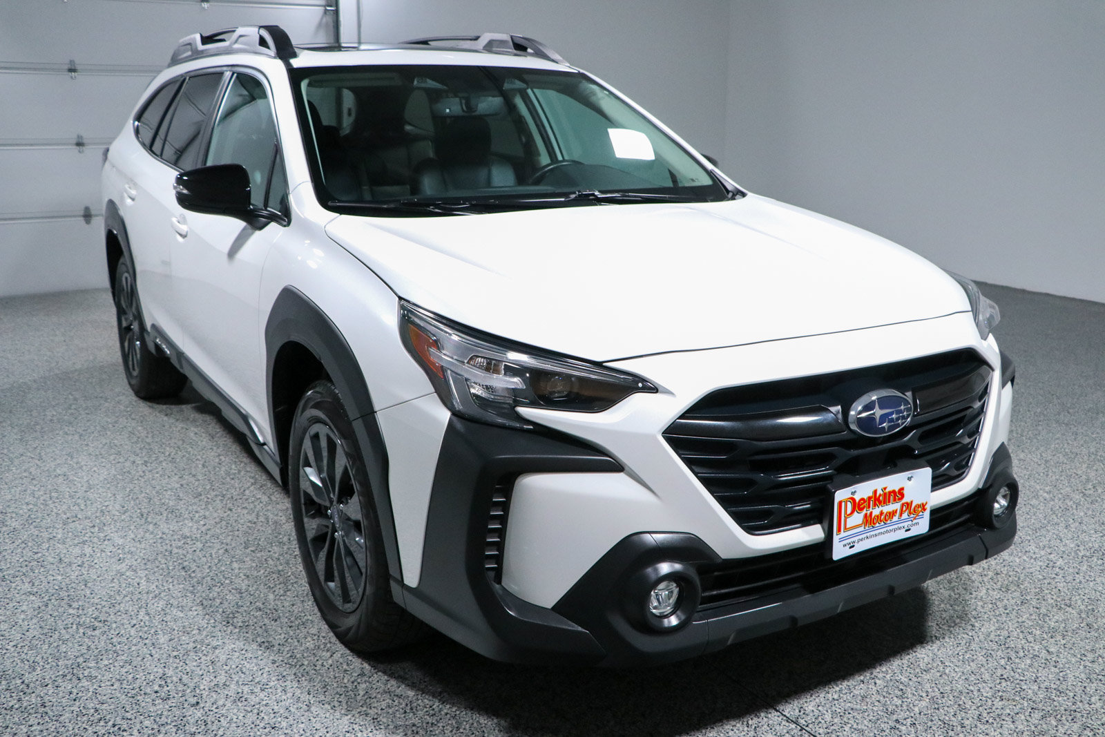 Used 2024 Subaru Outback Onyx Edition XT AWD/4WD image 5