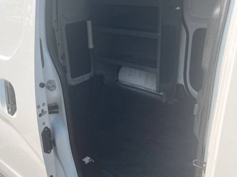 Used 2020 Nissan NV200 S FWD image 13