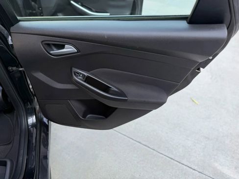 Used 2013 Ford Focus ST image 26