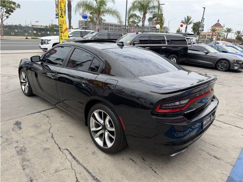 Used 2015 Dodge Charger R/T RWD image 13