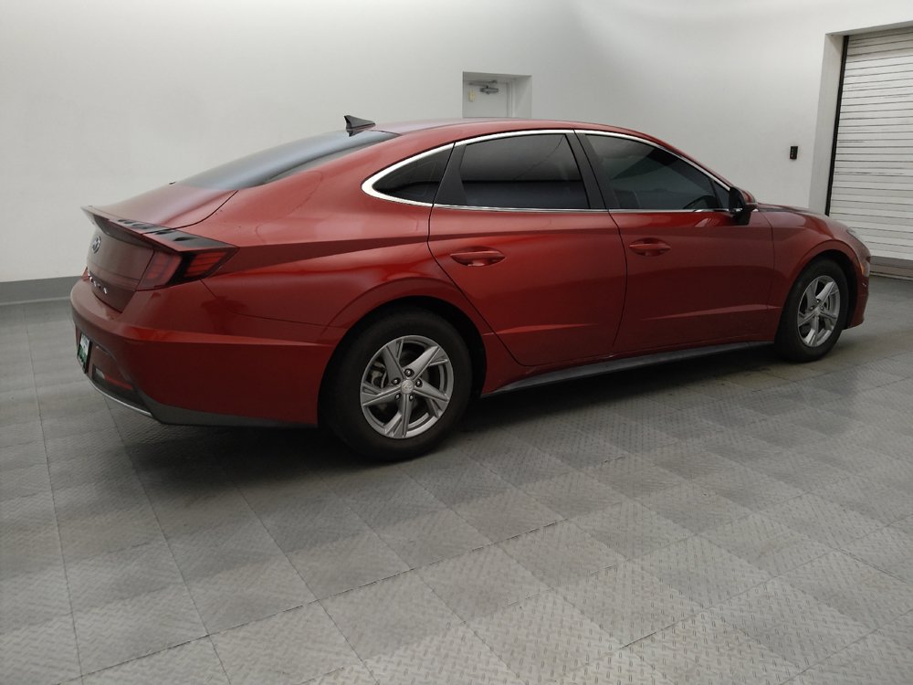 Used 2023 Hyundai Sonata SE w/ Preferred Accessory Package FWD image 10