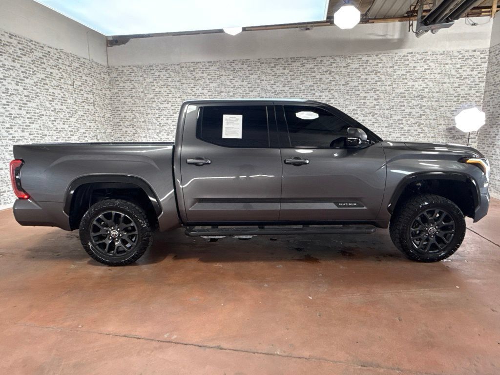 Used 2022 Toyota Tundra Platinum AWD/4WD image 8