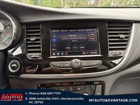 Used 2022 Buick Encore Preferred w/ Safety Package image 15