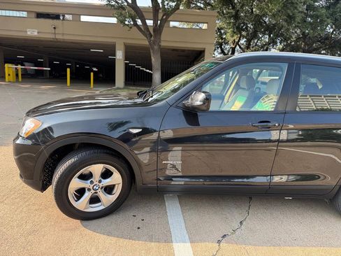 Used 2012 BMW X3 xDrive28i AWD/4WD image 4