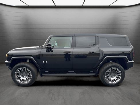 New 2025 GMC Hummer EV 3X image 2