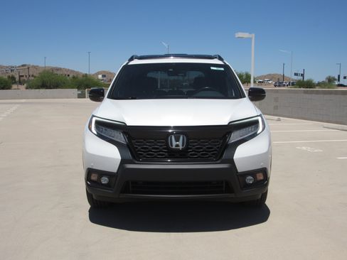Used 2020 Honda Passport Touring image 3