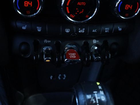 Used 2015 MINI Cooper S image 12