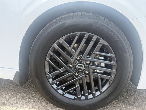 New 2026 Nissan Sentra SV w/ SV Convenience Package image 10