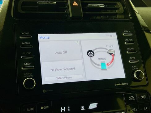 Certified 2022 Toyota Prius LE image 14