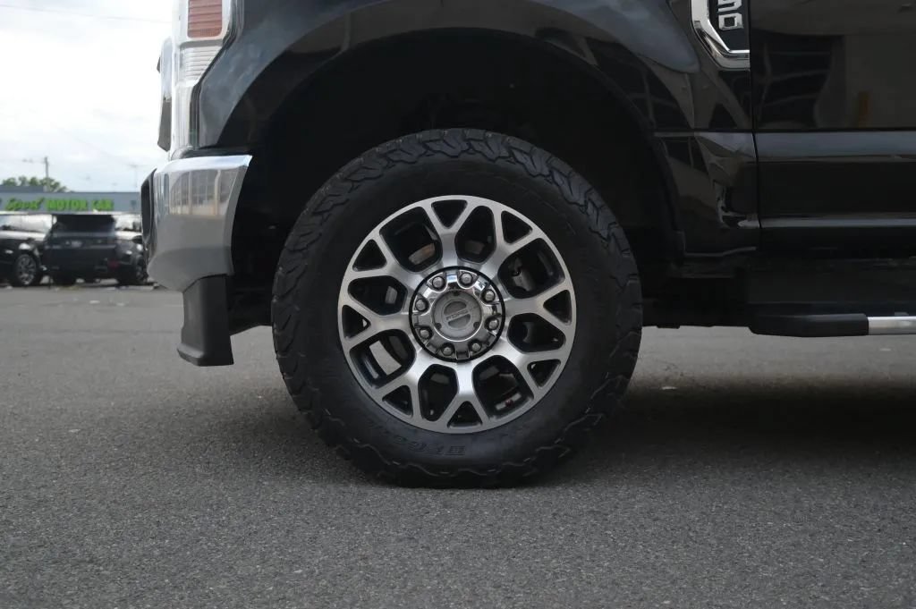 Used 2020 Ford F350 Lariat w/ Lariat Ultimate Package AWD/4WD image 10