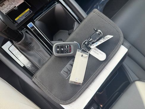 Certified 2025 Honda Accord Sport image 34