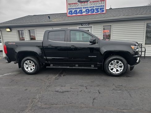 Used 2018 Chevrolet Colorado LT w/ LT Convenience Package image 2