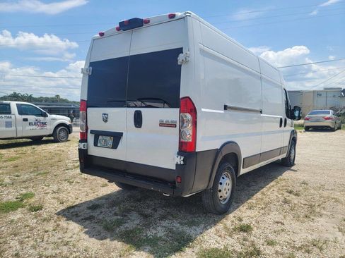 Used 2019 RAM ProMaster 2500 FWD image 5